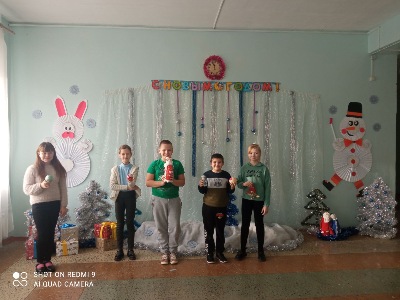 Зимние развлечения в школе села Сторожевка.